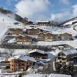 Alpen C3 Apartman *