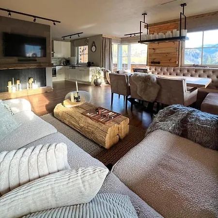 Alpen C3 Apartman *